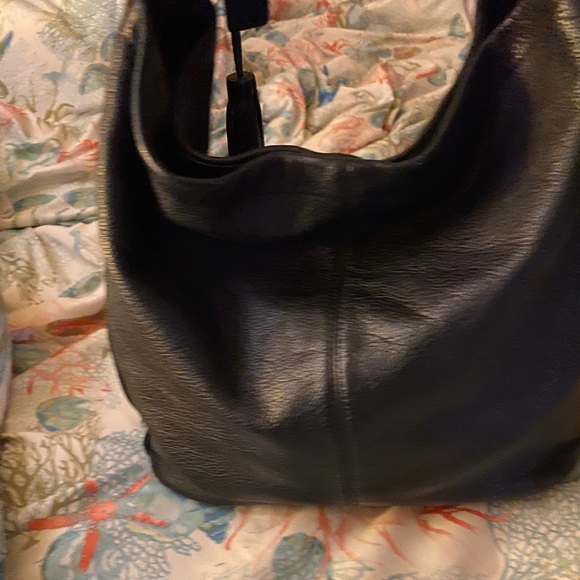 Coach Black Leather Shoulder Bag - Picture 5 of 8